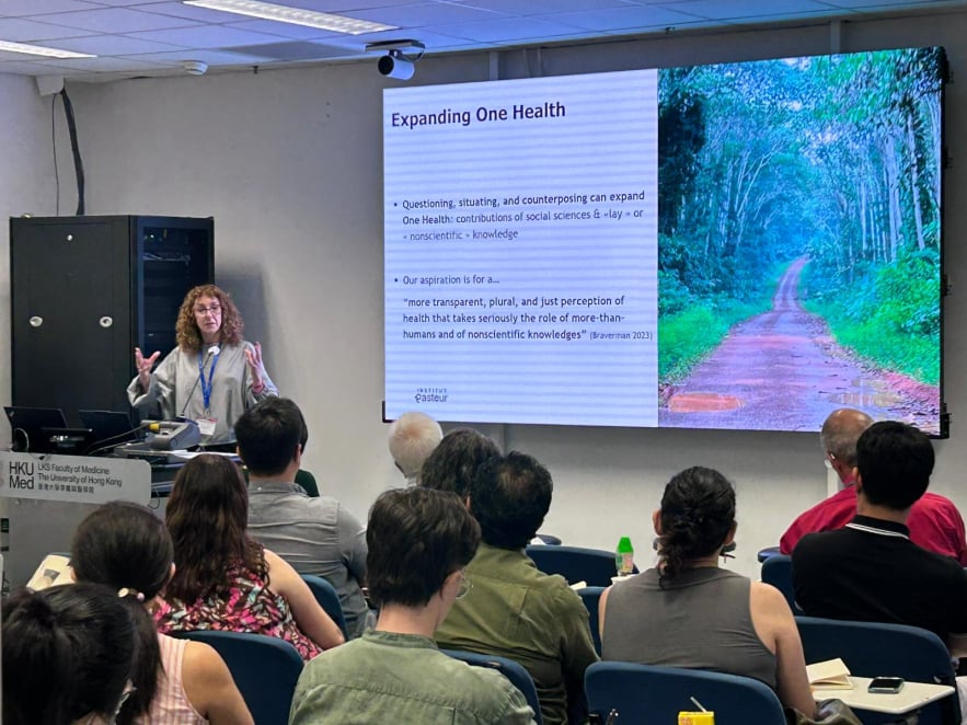 One Health Collaboration Hub Seminar Series: A dialogue between a virologist and a medical anthropologist on emerging viruses 1